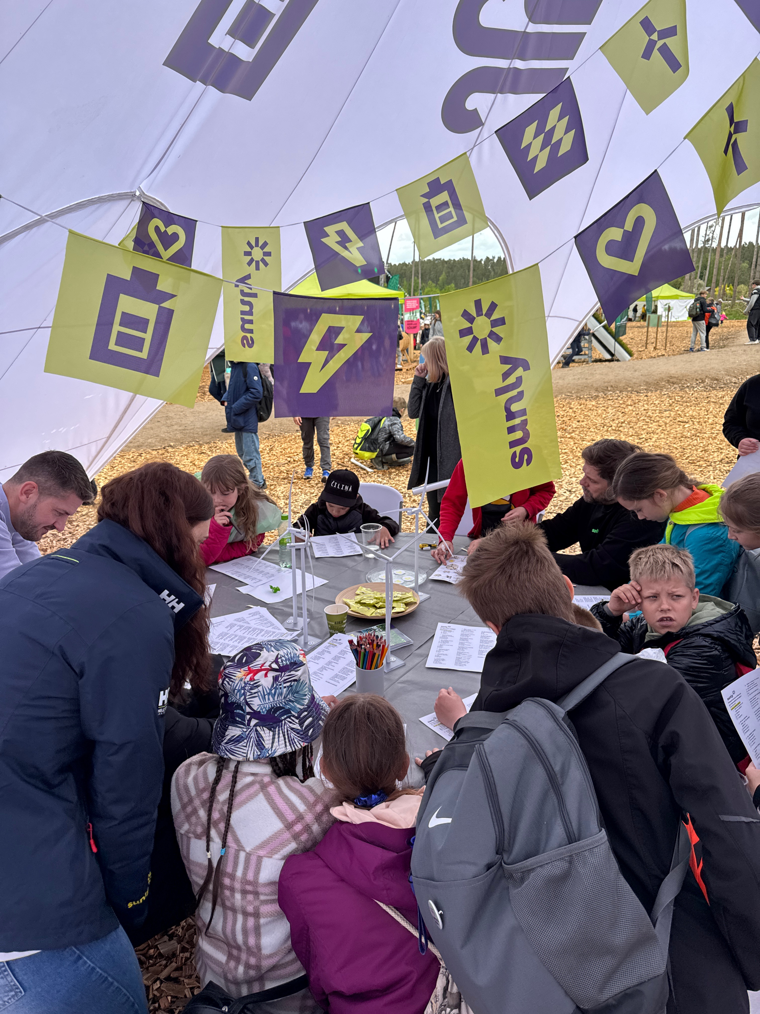 SUNLY IZGLĪTO UN IEDVESMO LATVIJAS MEŽA DIENĀS 2025