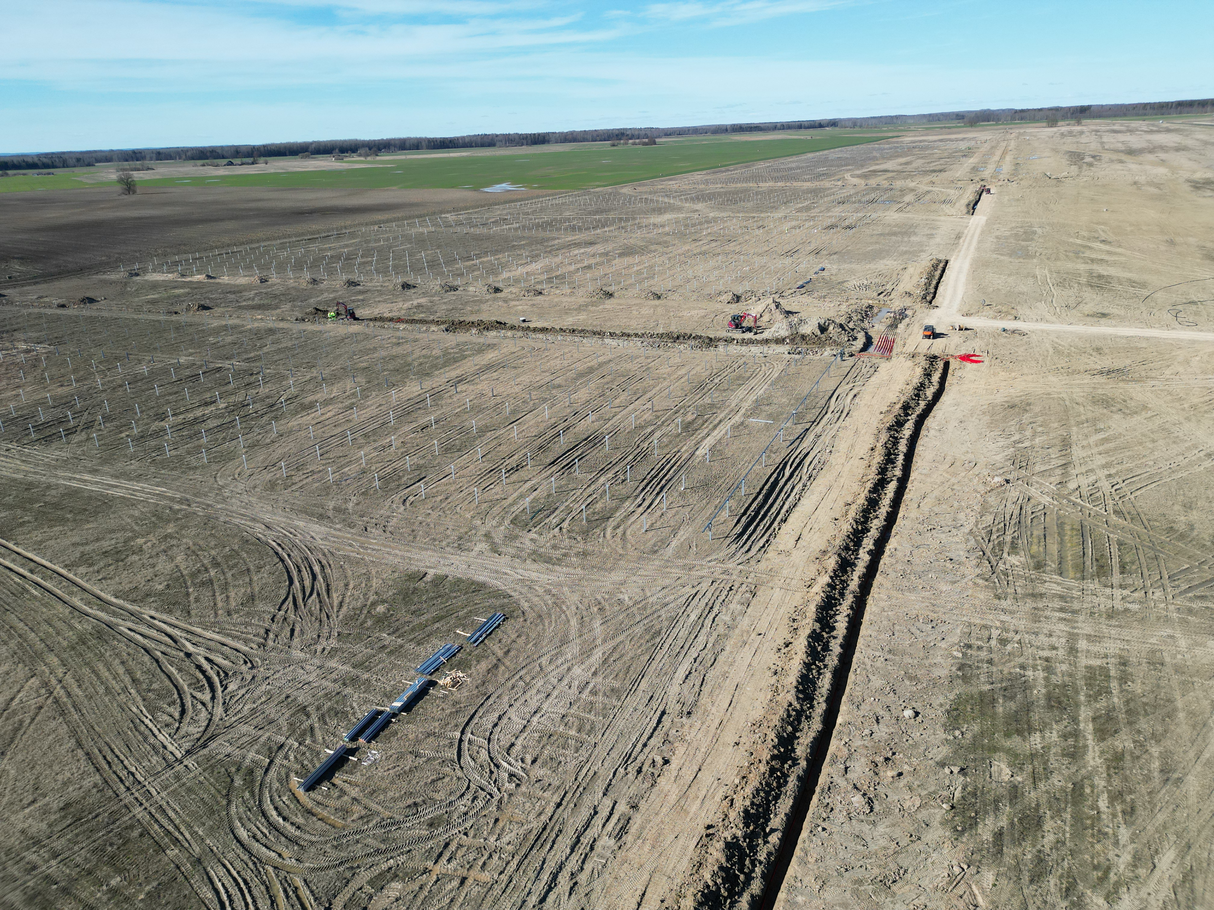 SUNLY PROJEKTI BALTIJĀ: BARKAVAS 81 MW SAULES PARKS