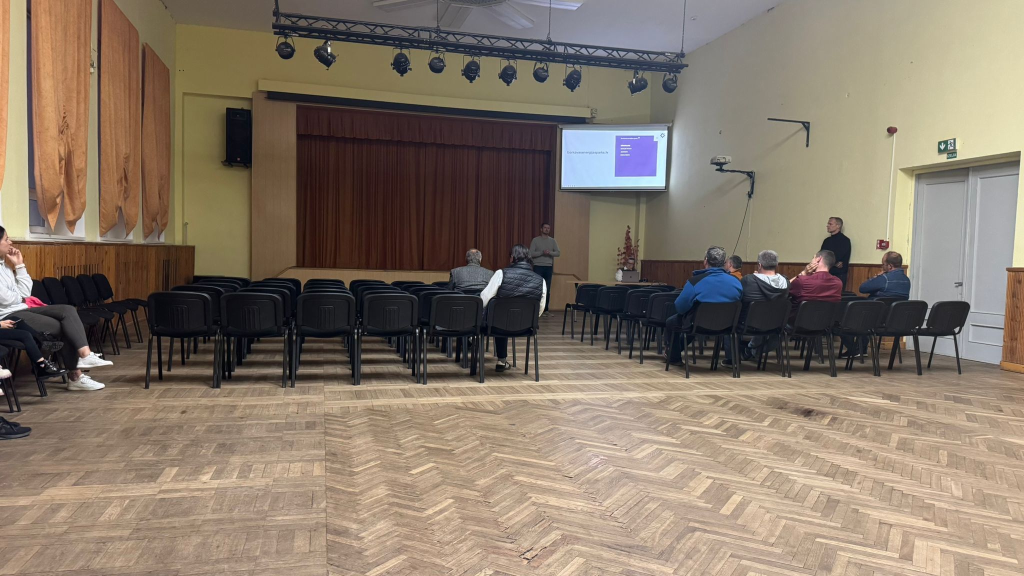 Norisinājās tikšanās ar iedzīvotājiem Barkavā par saules parka ieceri